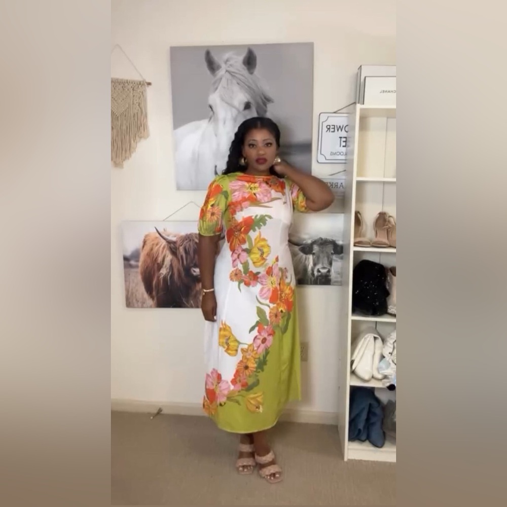 Floral Maxi Dress with Green and Orange Accents - Picture 3 of 16